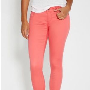 Maurice’s New  Coral Pop Mid Rise Jeggings Wm S